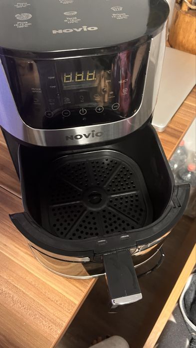 Air fryer Novio