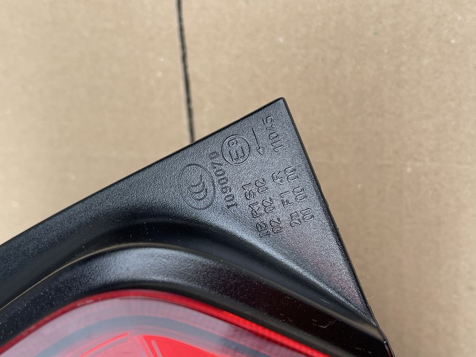 Оригинален ляв стоп VW Polo V 2014/17