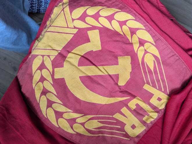 Steag original din perioada comunista cu emblema  PCR
