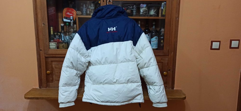 яке Helly Hansen размер L - цена 80 лв,Esprit M-30 лв шуба № 54-40 лв