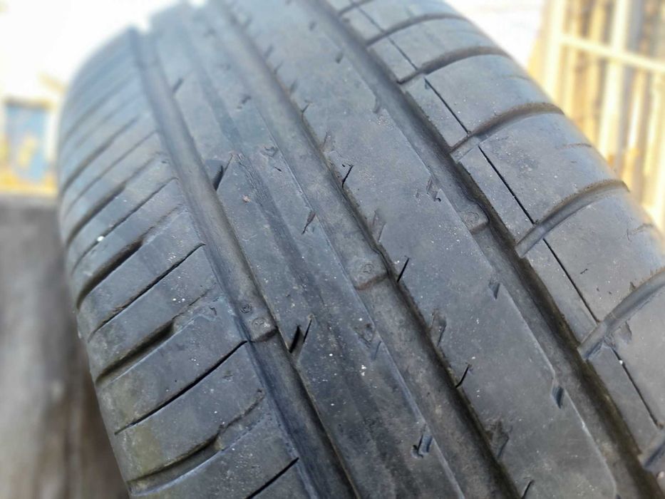 Автомобилни гуми с джанти 15 бъбреци.5 броя.