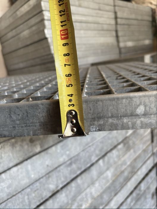 Gratare zincate la super pret