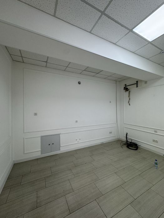 Сдается не жилоe помещение в аренду, 153 кв