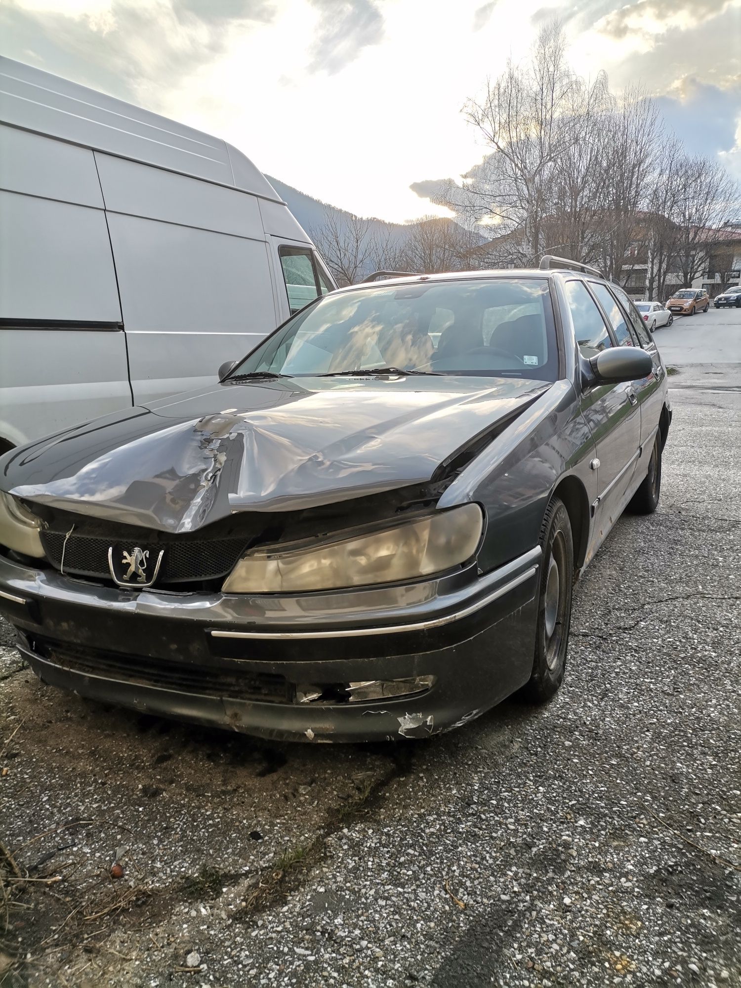 Peugeot 406 Пежо 406 тъмно сив металик