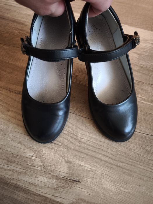 Детски обувки 32 номер