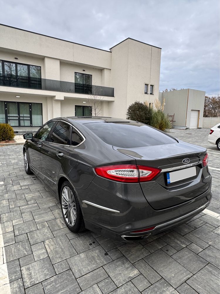 Ford Monedo Vignale 2018 2.0 HEV
