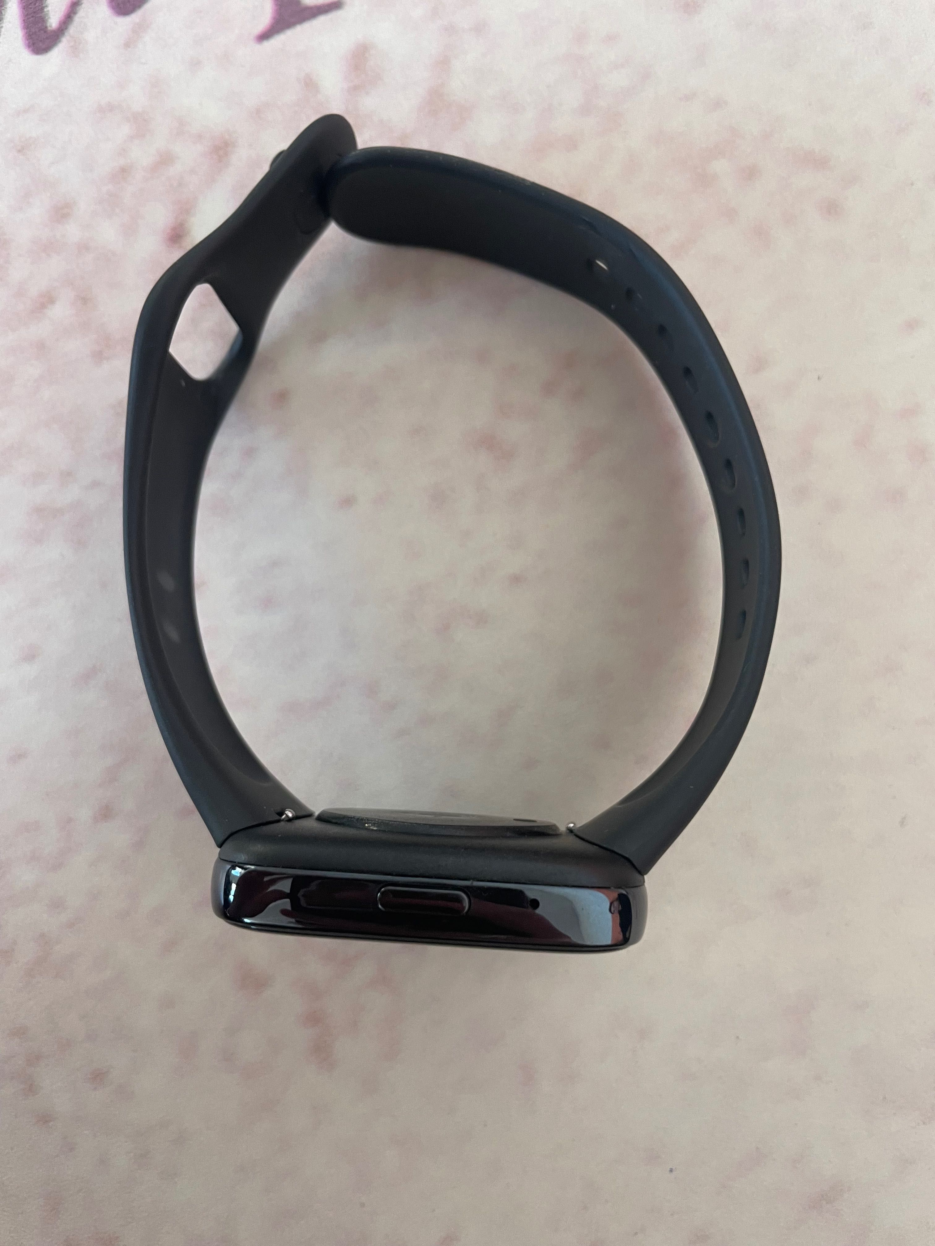 Смарт часовник Xiaomi Active 3