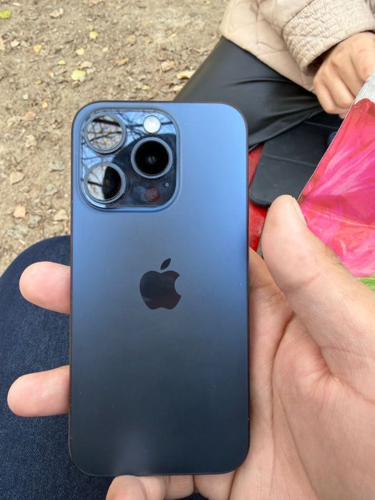 15 про 256гб жақсы жағдайда ешқандай минус жоқ любой проверка