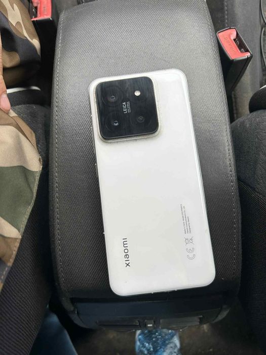 Xiaomi 14 512gb 12+6gb RAM