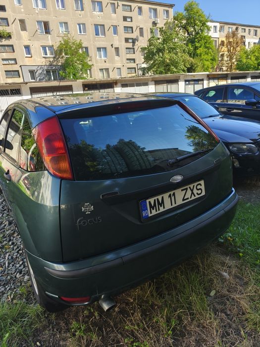 Vând Ford Focus 1,6 benzină