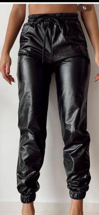 Pantaloni imitație piele