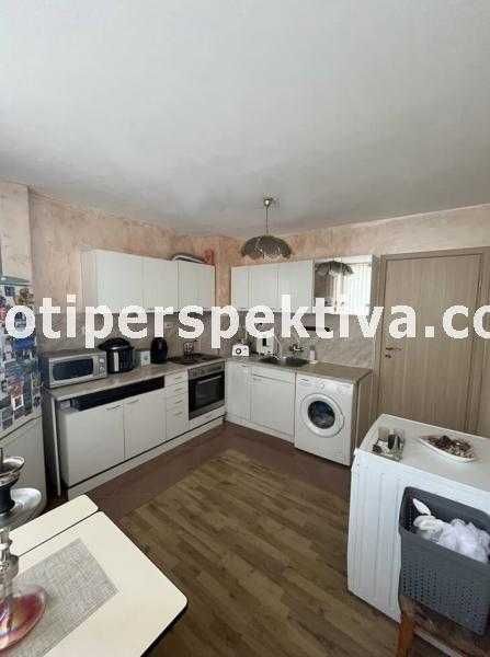 Продава се Двустаен апартамент в Пловдив, Христо Смирненски - 61 кв.м за 2115 €/кв.м - Снимка #3