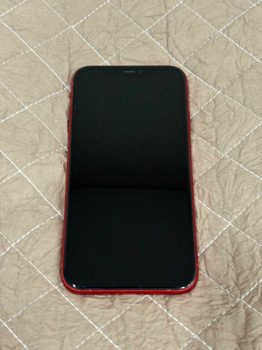 IPhone 11 PRODUCT(red) 128Gb (71%) + матовый чехол (Б/у) БЕЗ ТОРГА