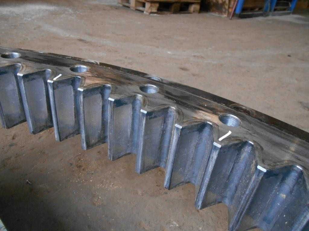 Coroana de rotire pentru Hitachi ZX350 - Piese de schimb Hitachi