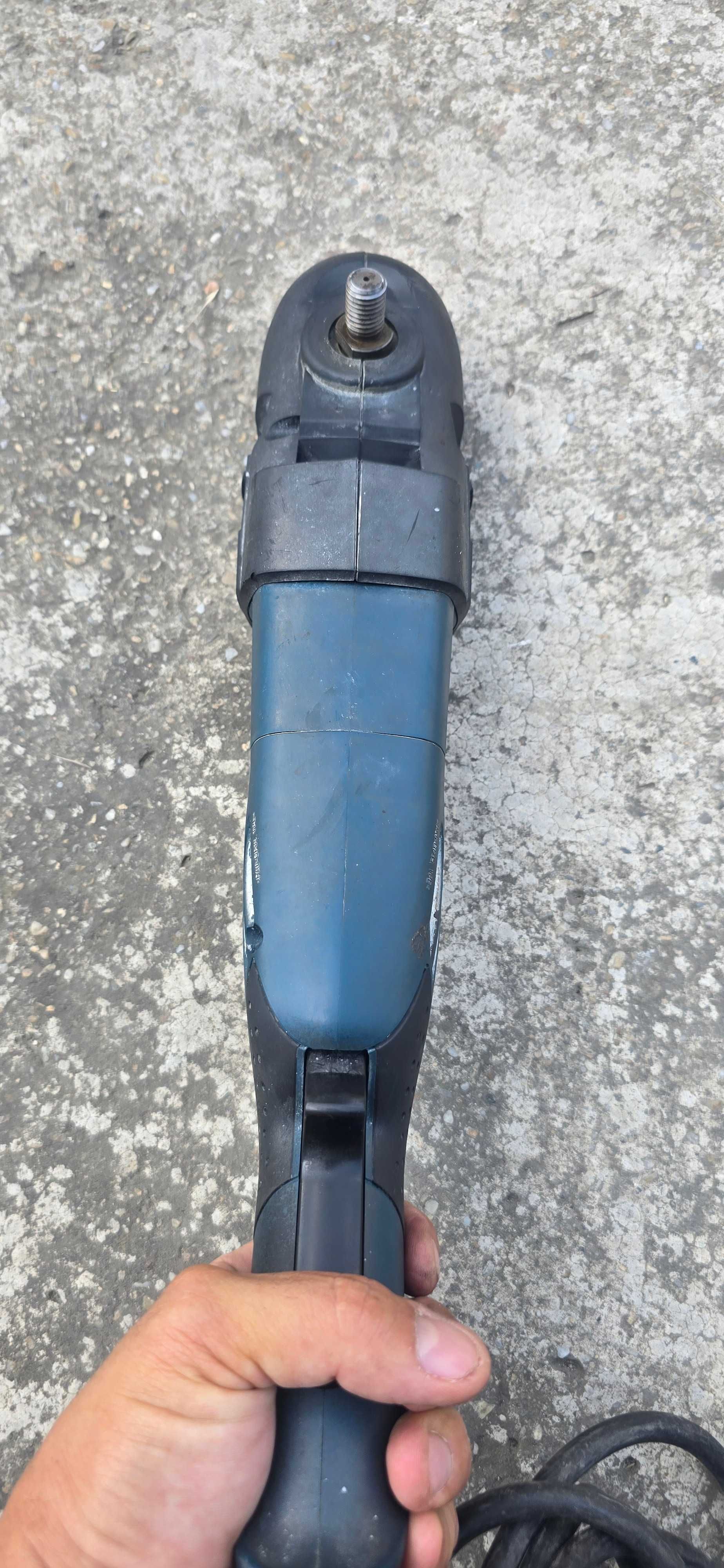 Masina de polisat Bosch GPO 14 CE
