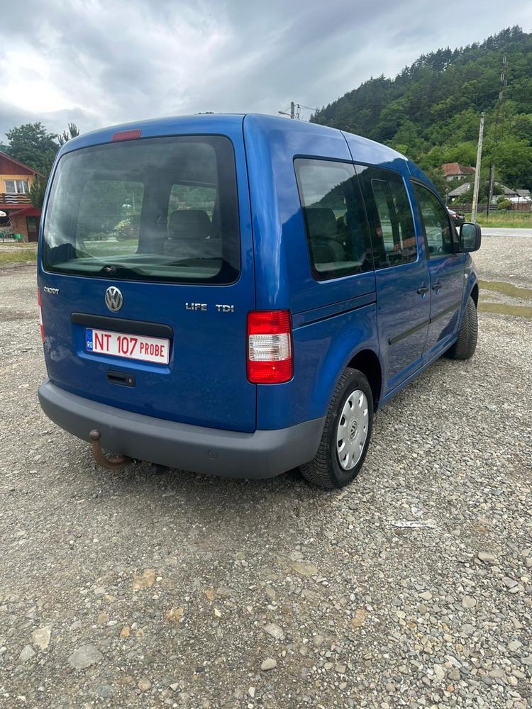 Vand VW Caddy life 5 locuri si aer conditionat