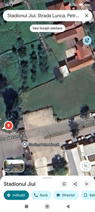 Teren Petrosani langa stadion