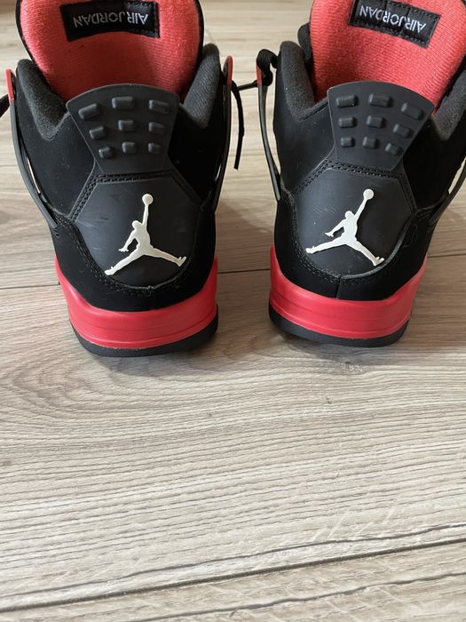 Jordan 4 Red Thunder