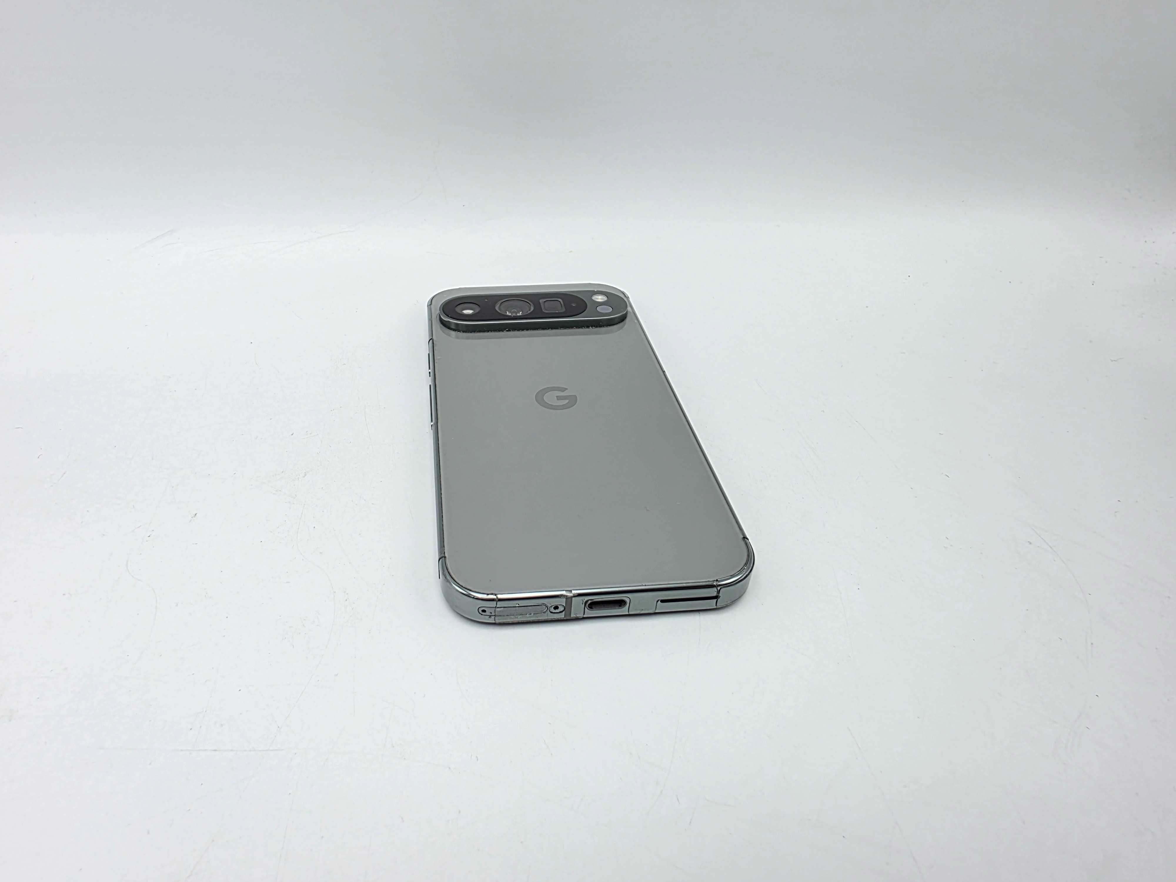 Google Pixel 9 Pro Hazel 256GB 16GB Ram Neverlocked Stare Buna FullBox