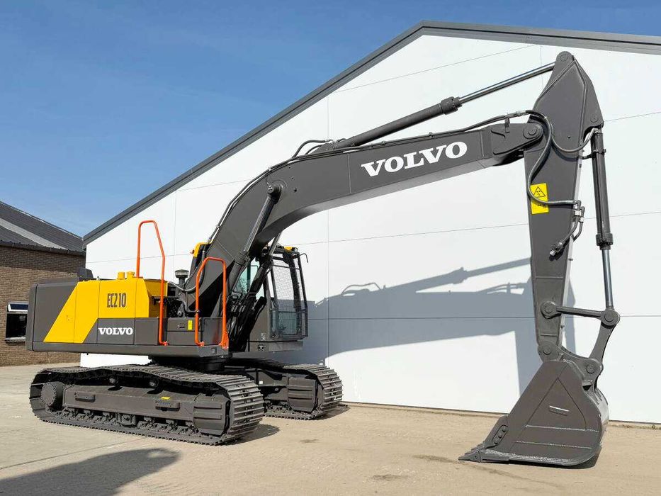 Excavator Volvo EC210  -21.6 T , 137 Hp -Nou (2025) +Video , + Leasing