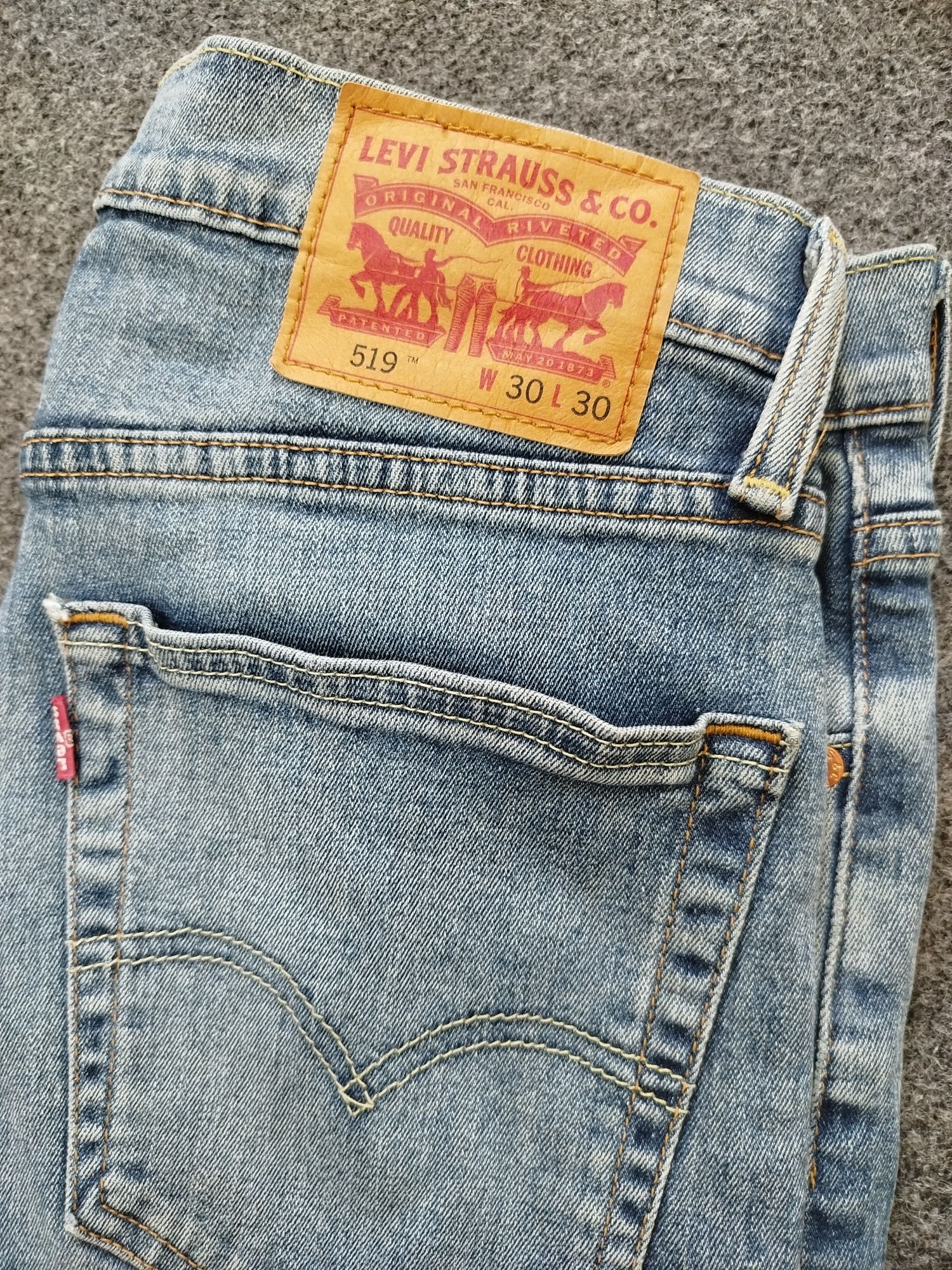Оригинальные джинсы Levis 519