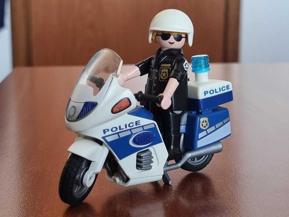 Playmobil City Action 6923 - Motocicleta de politie + figurina
