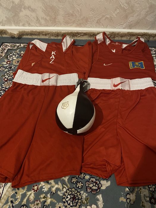 Почти все новый.