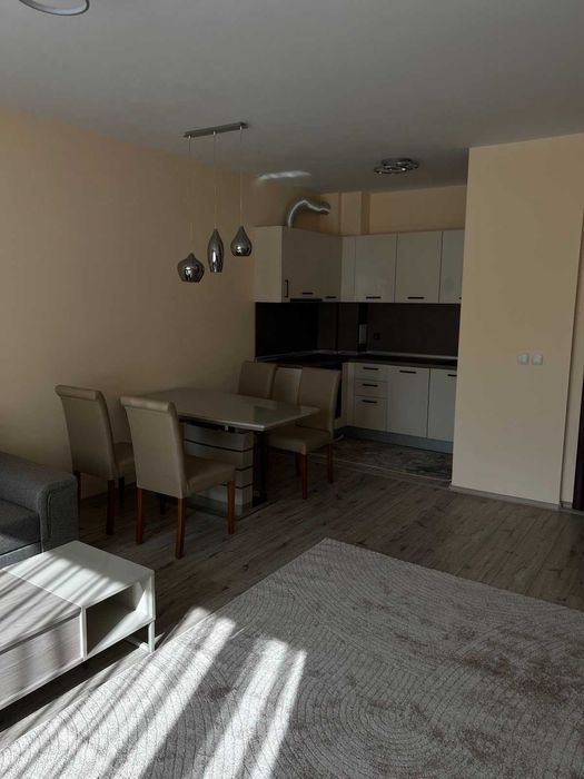 Дава се под наем Тристаен апартамент в София, Зона Б-19 - 100 кв.м за 1000 € - Снимка #4