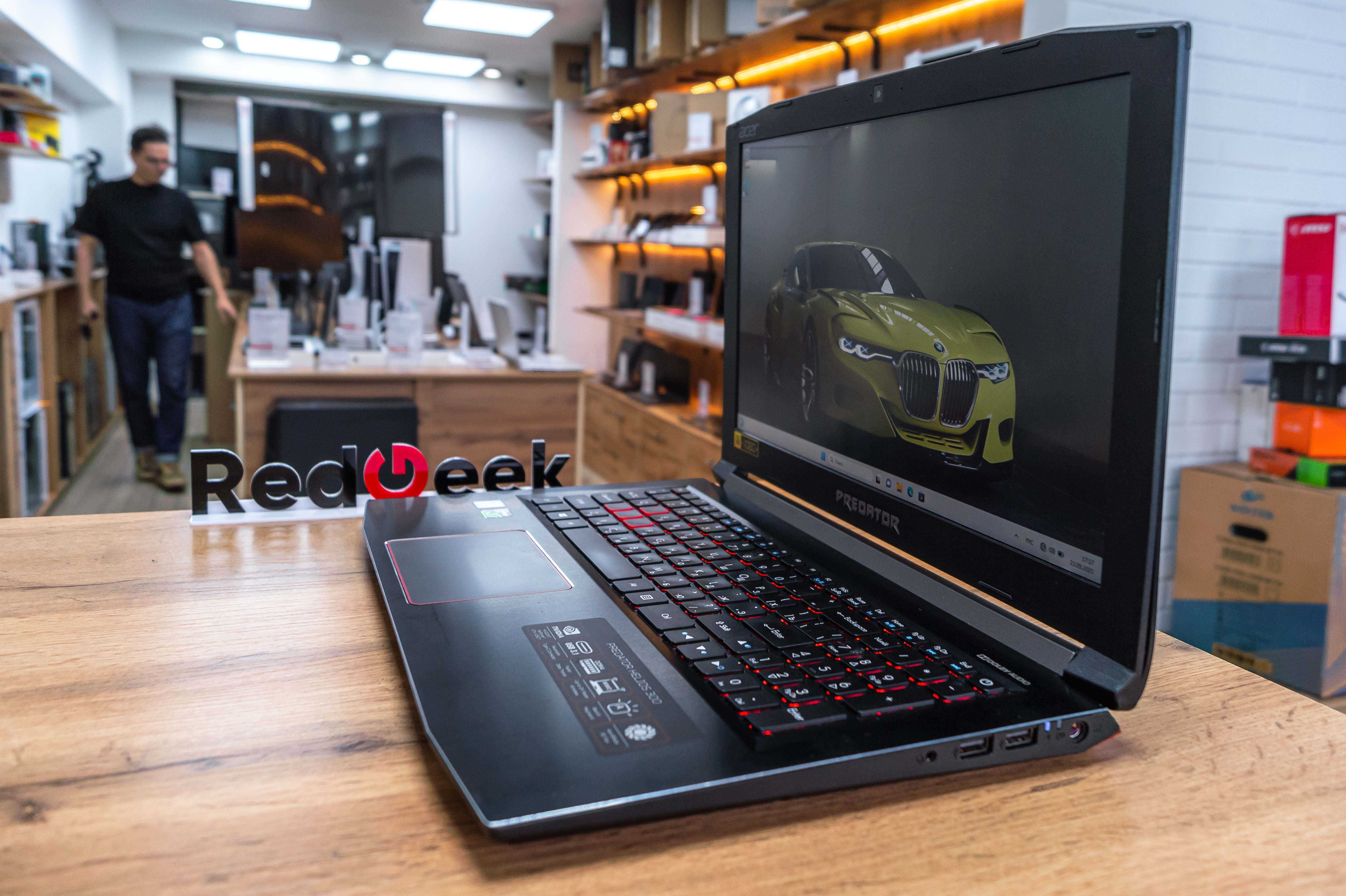 Acer Predator Helios 300 Core i5-8300H GTX 1050Ti HDD 1TB Red Geek