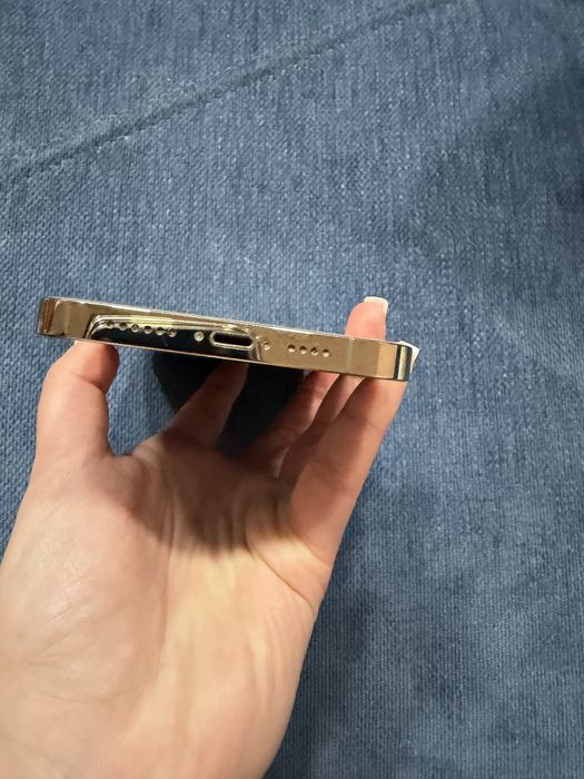 Продавам iPhone 13 Pro Max 256GB – Много добро състояние