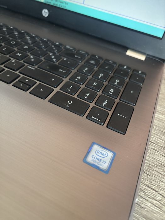 Hp 250 G6• i7-7500U• fara Ram si ssd
