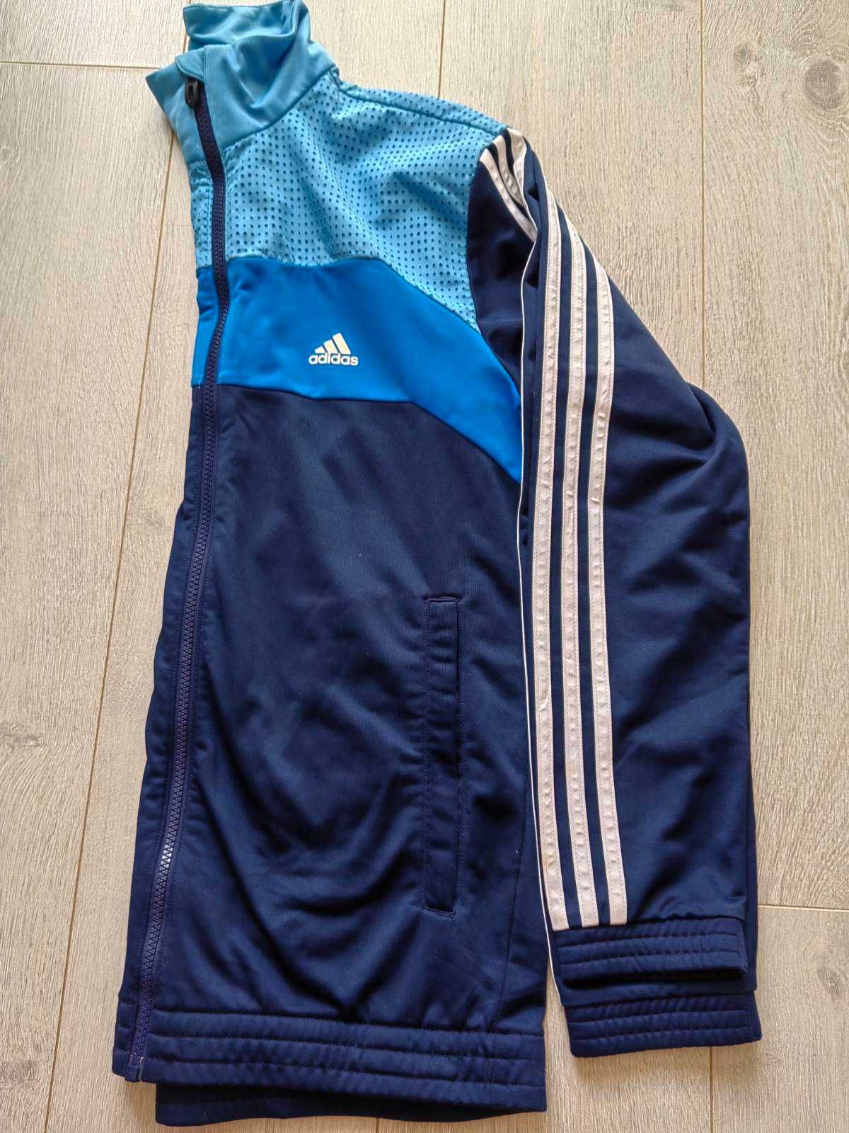 Анцунг Adidas топ модел