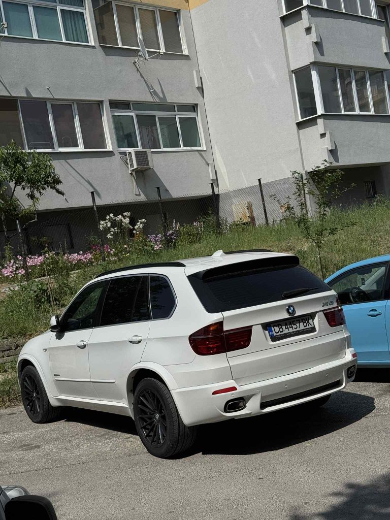 БМВ Х5 40d 306кс