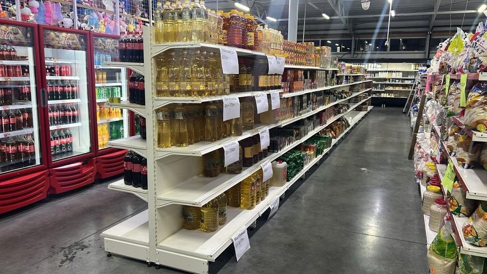 Двухсторонный стеллажи, островные полки, надстройка морозильник