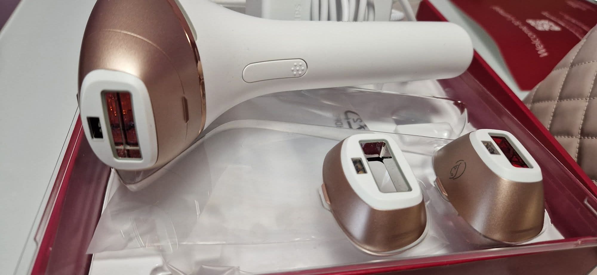 Фотоепилатор  Philips Lumea