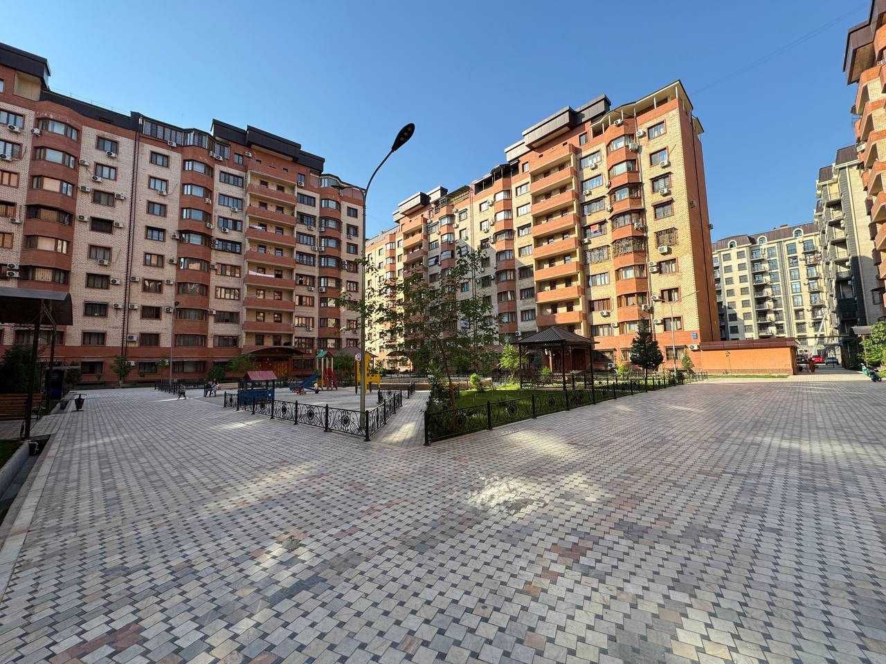 Продается Дуплекс 302м²  Новостройка ЖК "Дрим Хаус" Яккасарайский р-н
