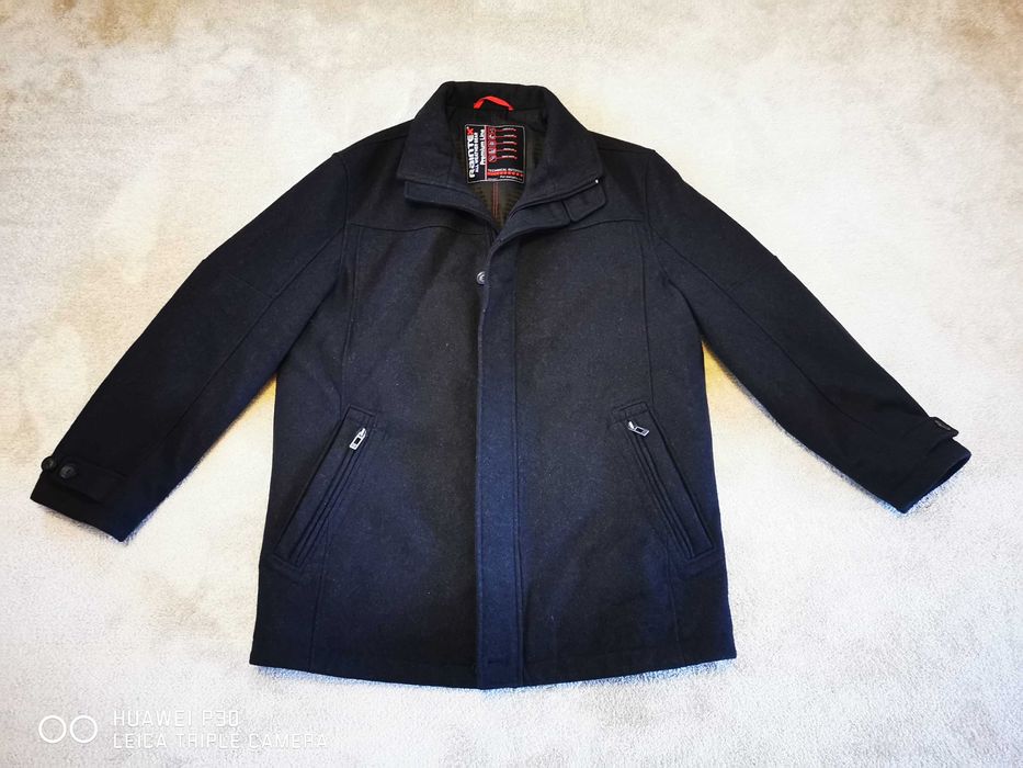 Palton adus din Germania