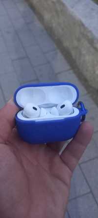 AirPods Pro наушник