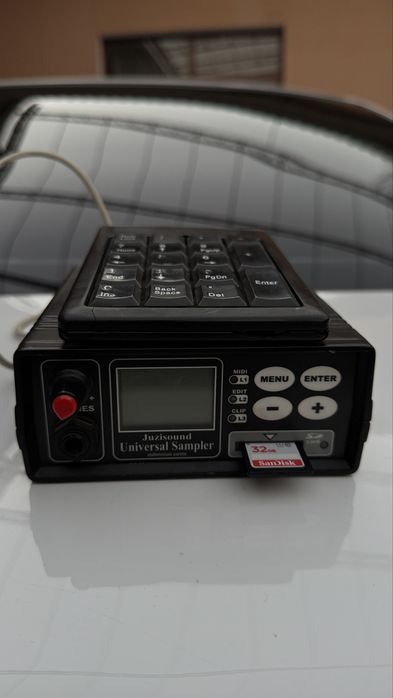 Juzi 1 va ensoniq Ts10 sotiladi holati zor