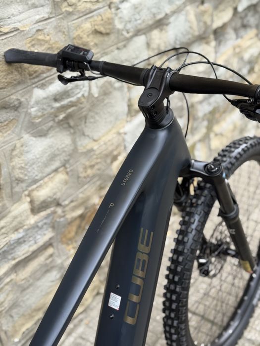 Електрически велосипед E-bike CUBE STEREO HYBRID PRO 800(M  размер)