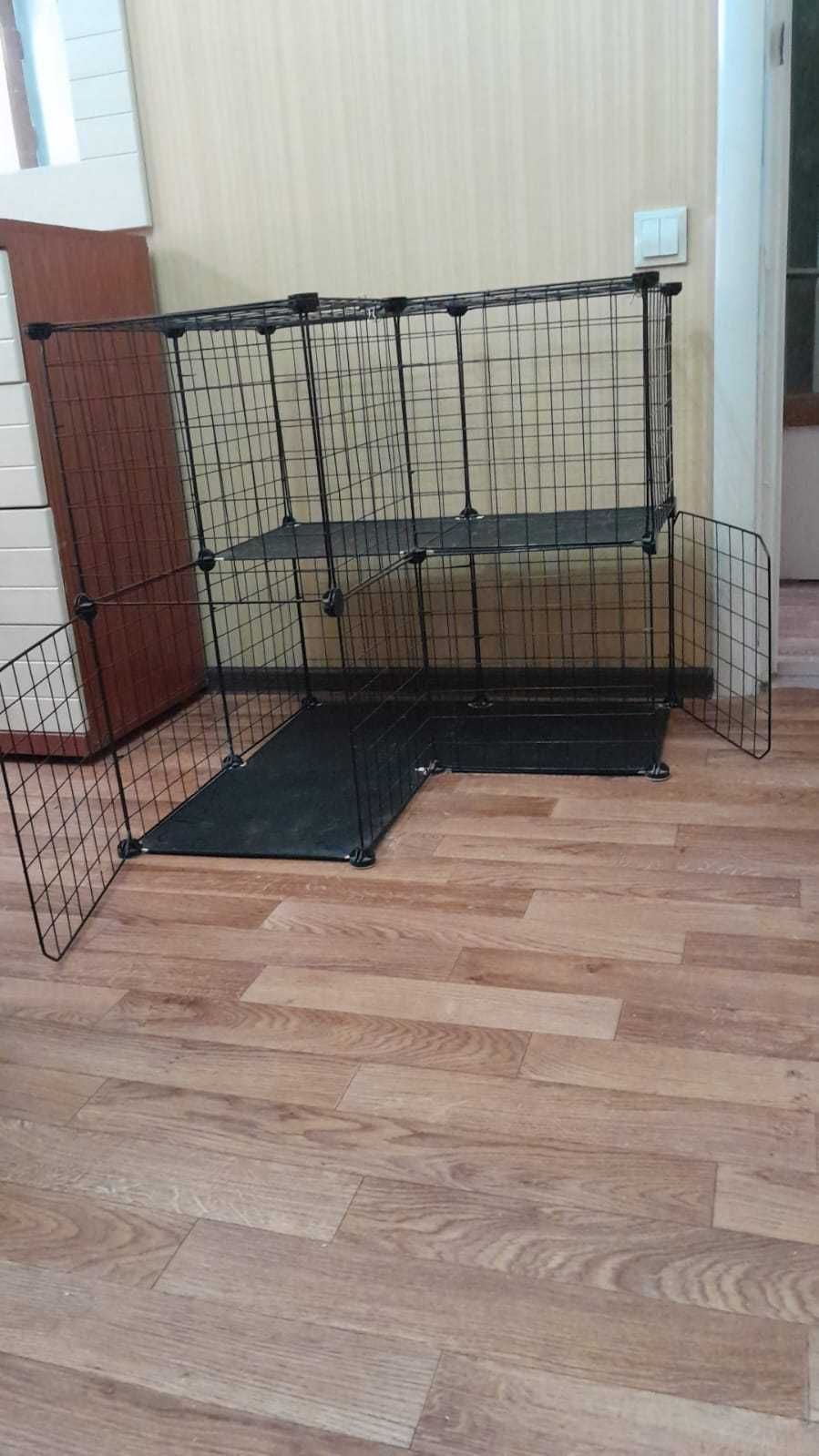 Продается клетка для небольших животных в отличном состоянии