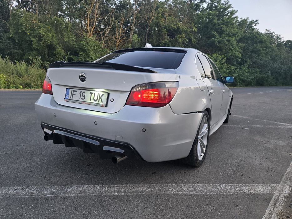 BMW 525d / E60 / M Packet / sau schimb cu autoplatforma