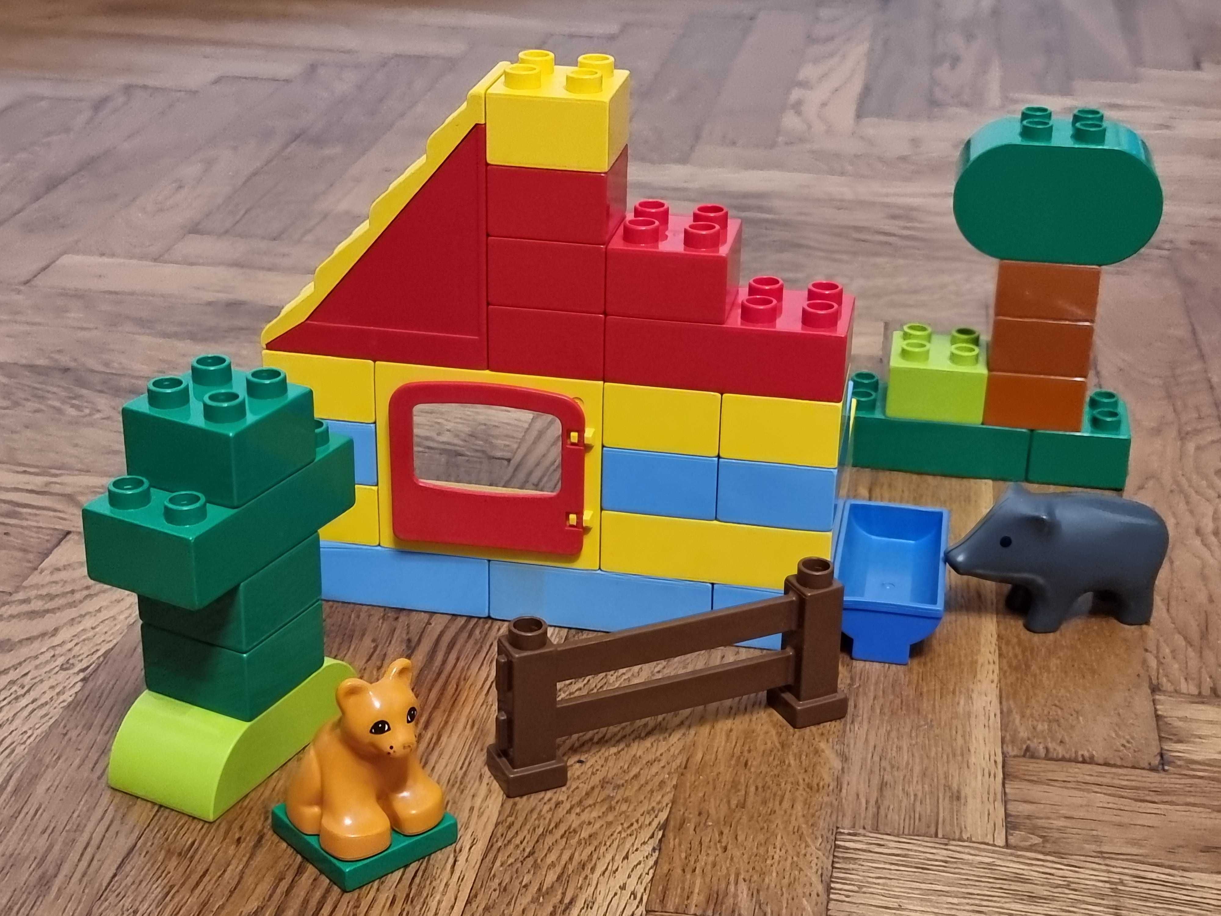 Lego Duplo Casuta din padure cu animale