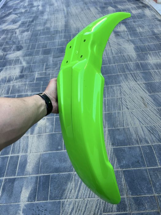 Aripa fata si laterala fata dreapta