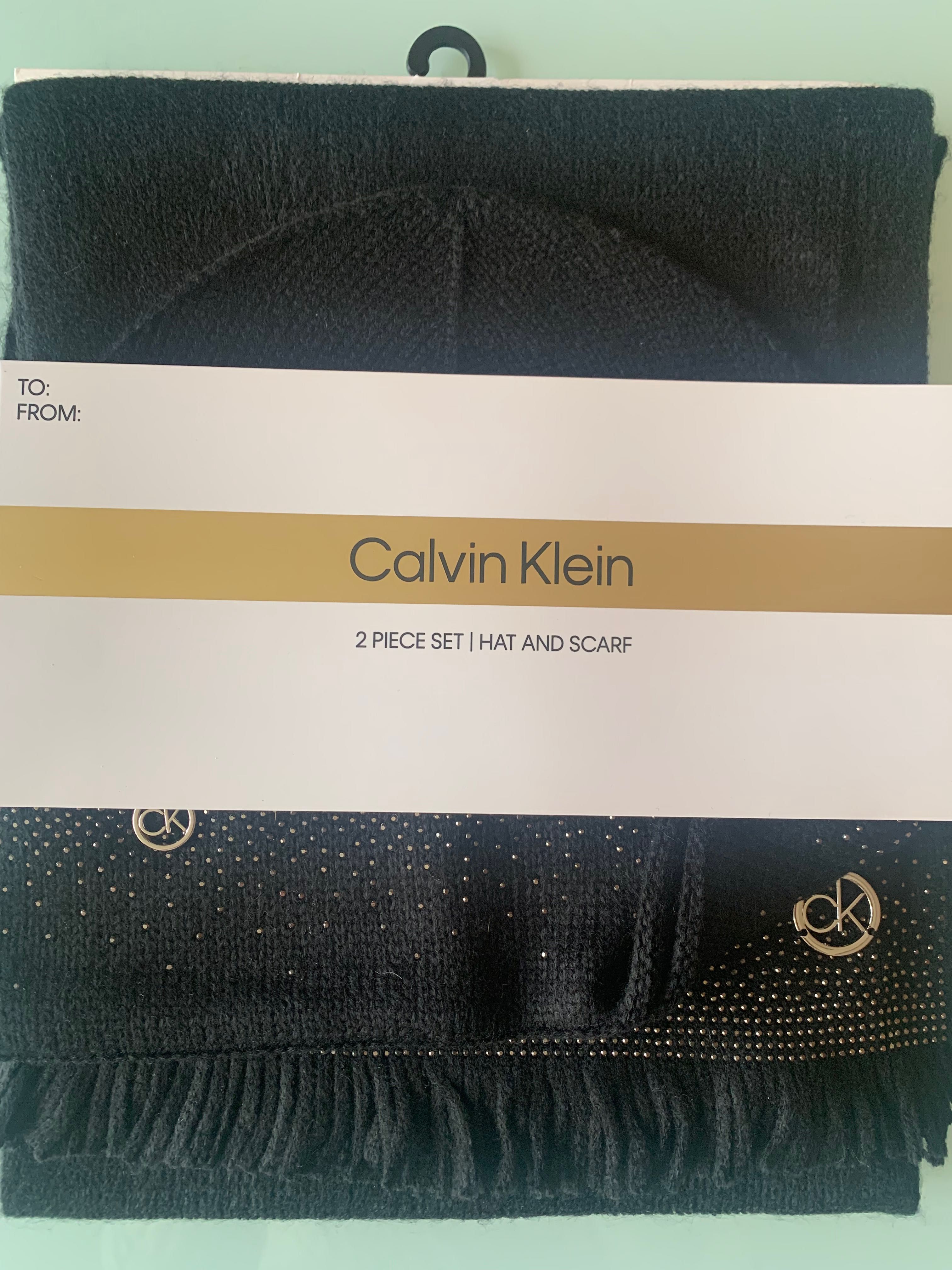 CALVIN KLEIN дамски сет от шапка и шал с кристали