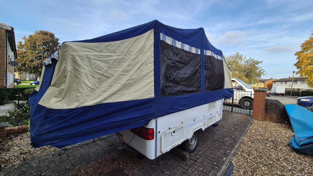 Продава се ремарке каравана