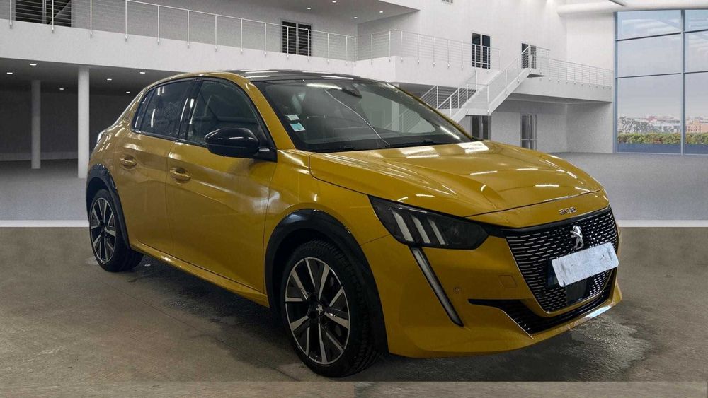 Peugeot 208 GT LINE 2021 100cp \\FINANTARE\\ NOU