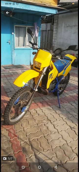 Продам мотоцикл Suzuki