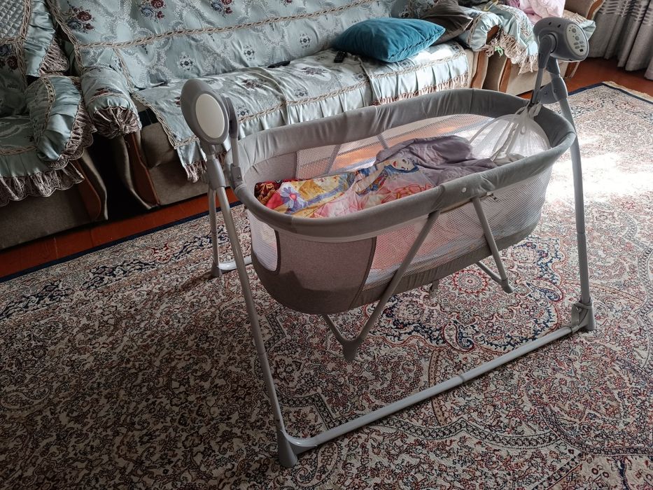 Кровать детская колыбельная