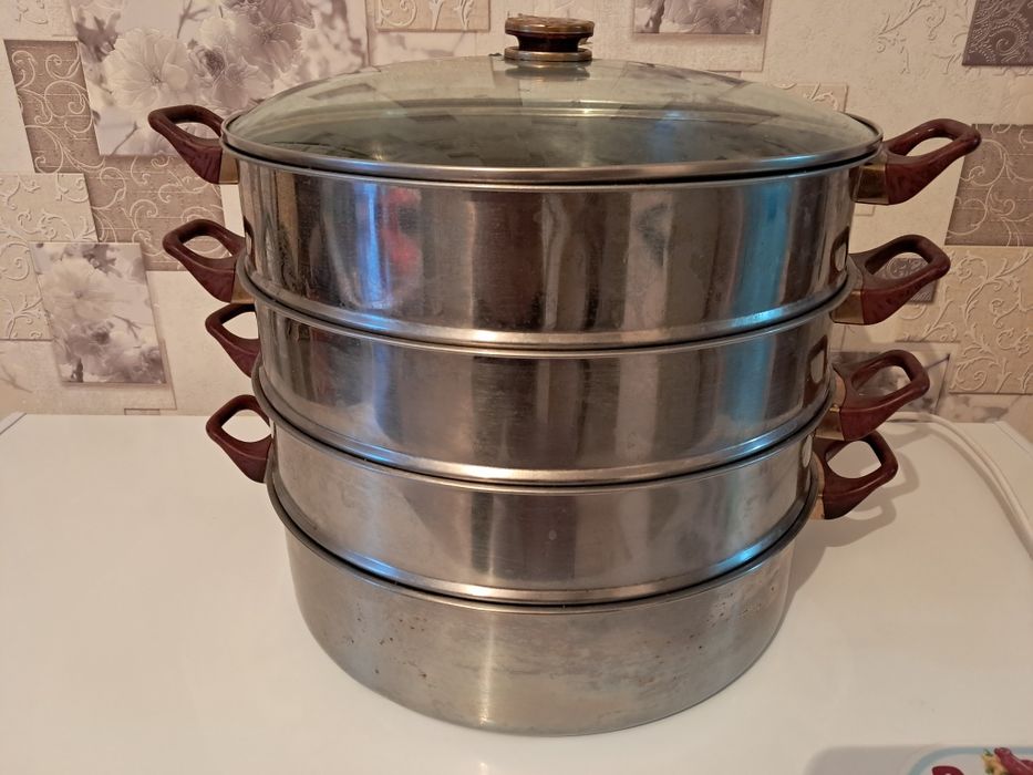 Продаётся мантоварка в отличном состоянии